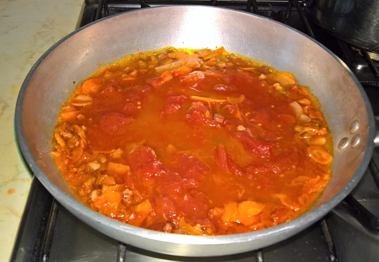 rigatoni carote e pancetta